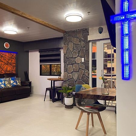 Clockworkorange Luxury Suites Lapu-Lapu City Bagian luar foto