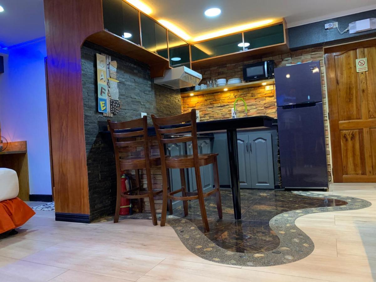 Clockworkorange Luxury Suites Lapu-Lapu City Bagian luar foto