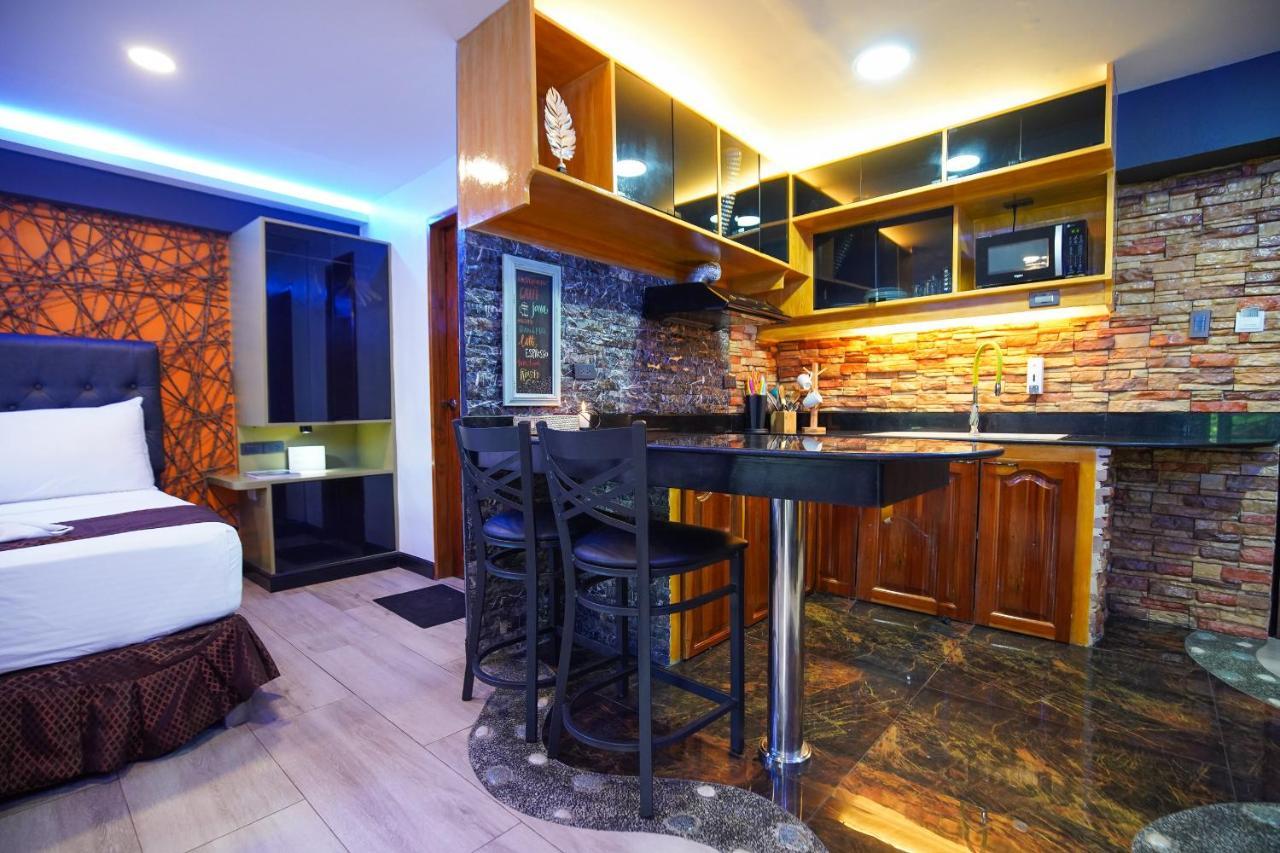 Clockworkorange Luxury Suites Lapu-Lapu City Bagian luar foto