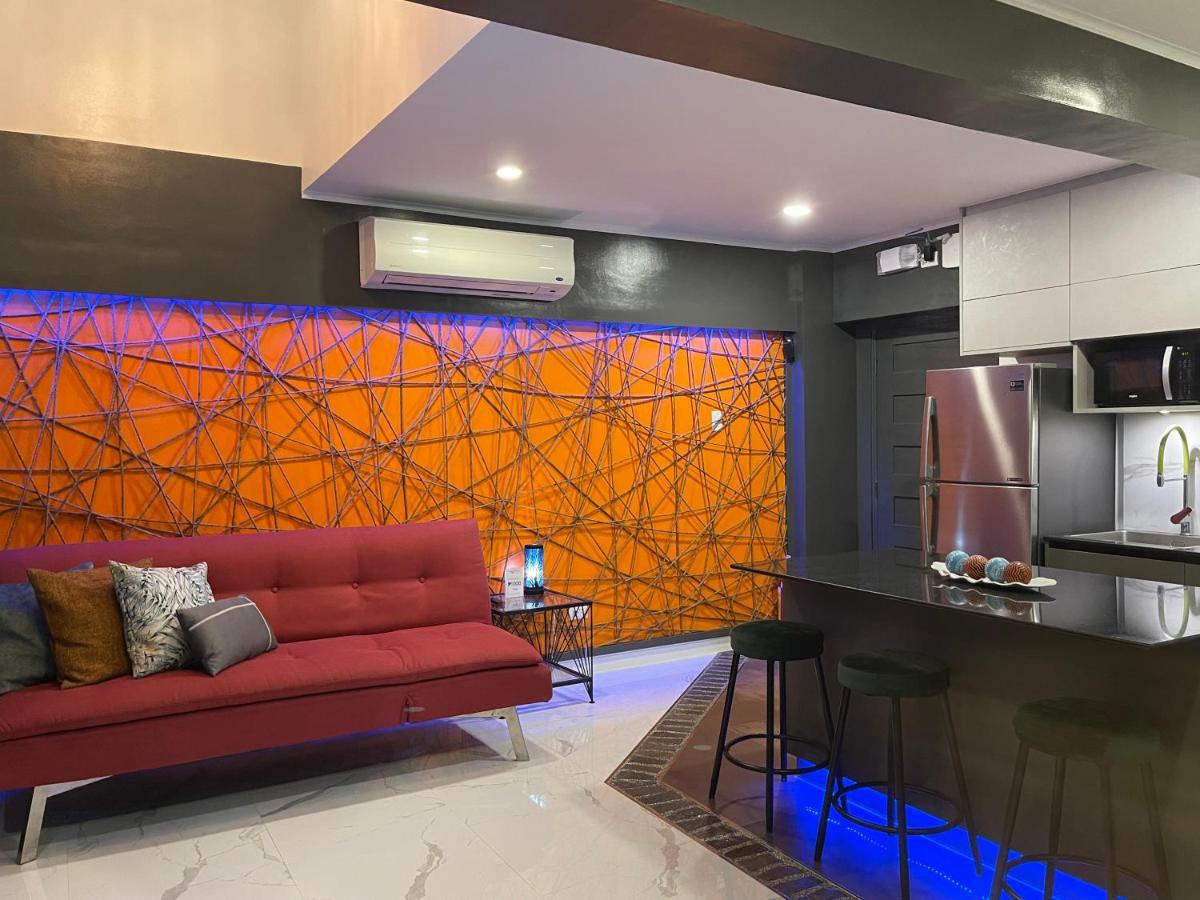 Clockworkorange Luxury Suites Lapu-Lapu City Bagian luar foto