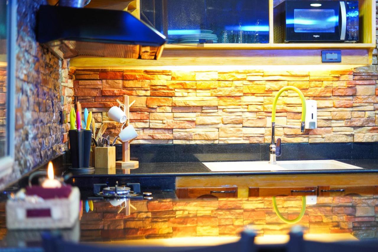 Clockworkorange Luxury Suites Lapu-Lapu City Bagian luar foto